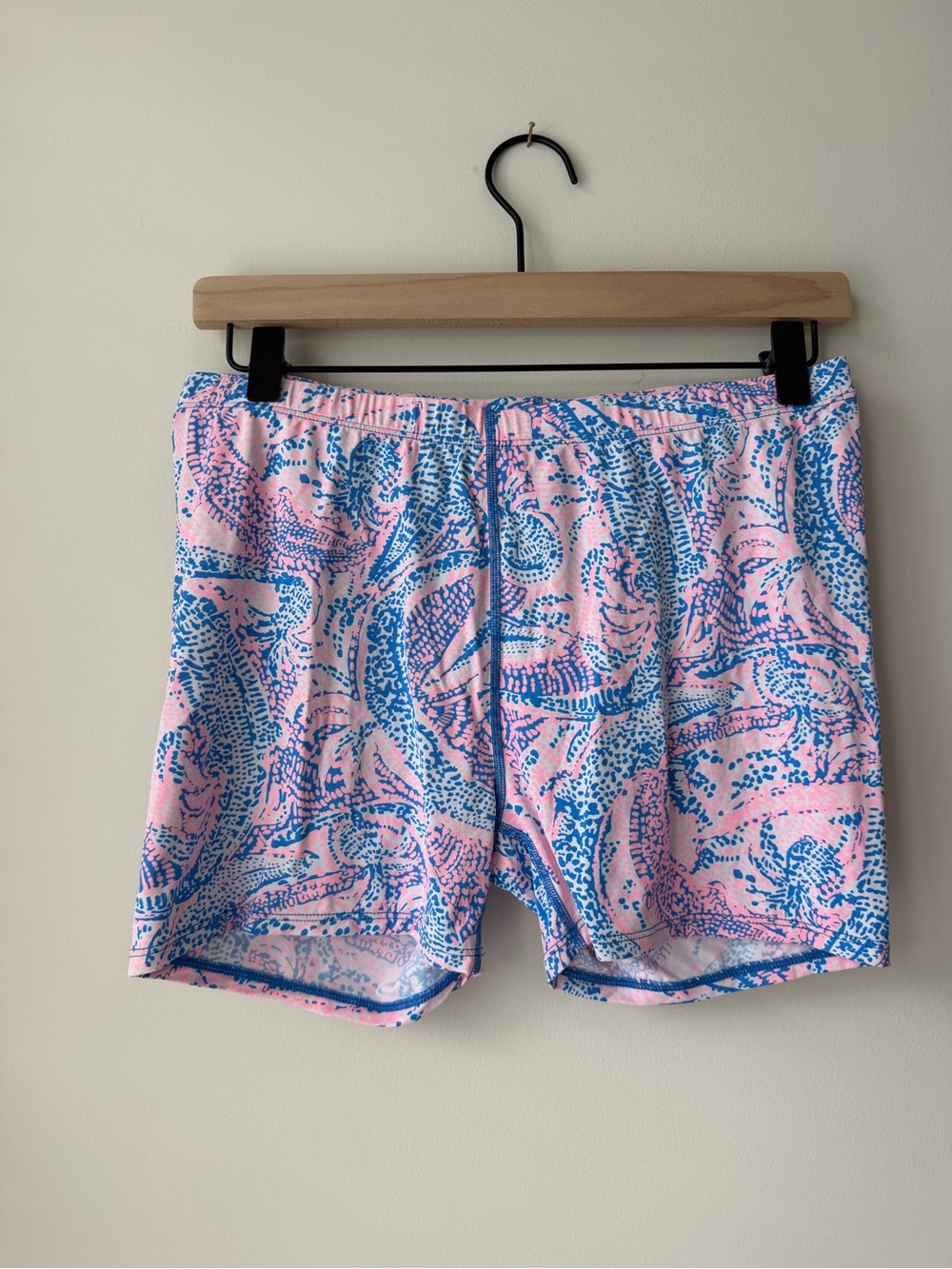 Lilly Pulitzer Pink and Blue Gator Print Dress - Picture 6 of 10